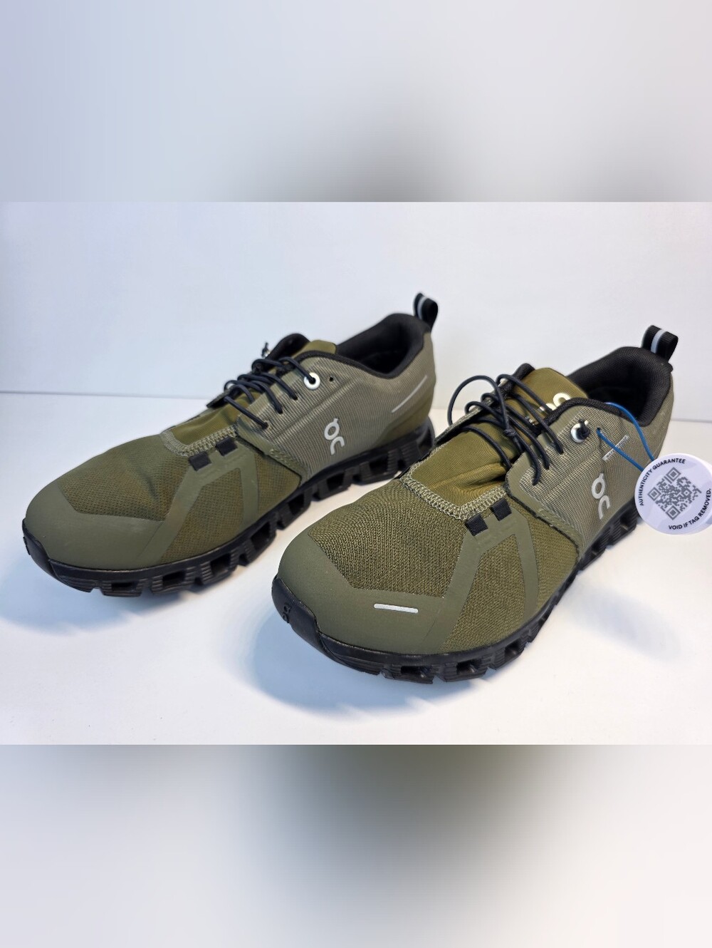 On Running Olive Green and Black Cloudventure Trail Sneakers - Picture 2 of 16